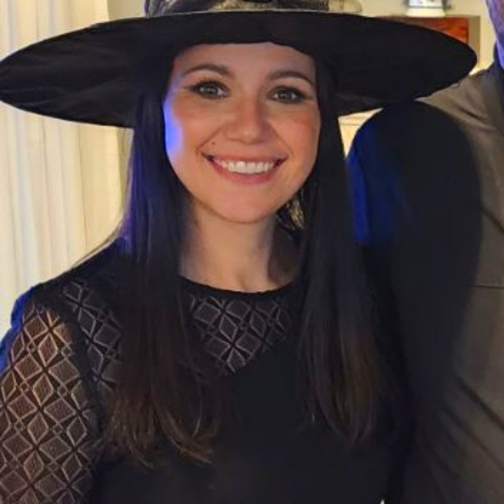 Meet your Posher, Andrea